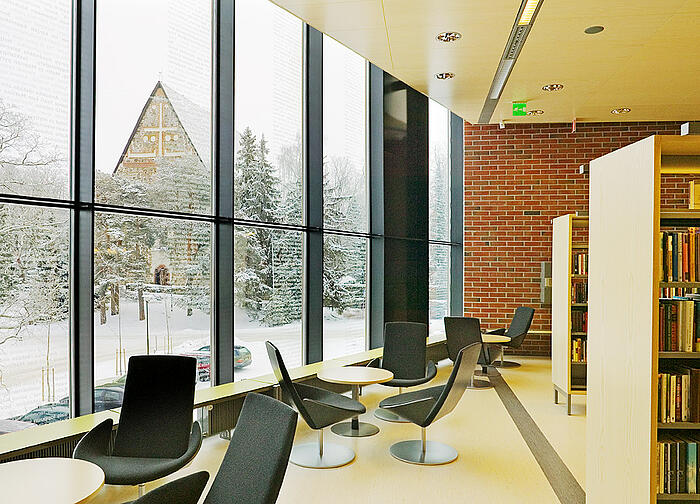 Lohja main library, window view