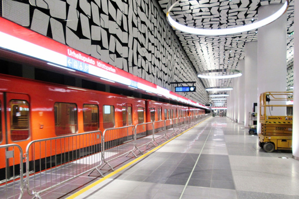 Idrottsparkens metrostation